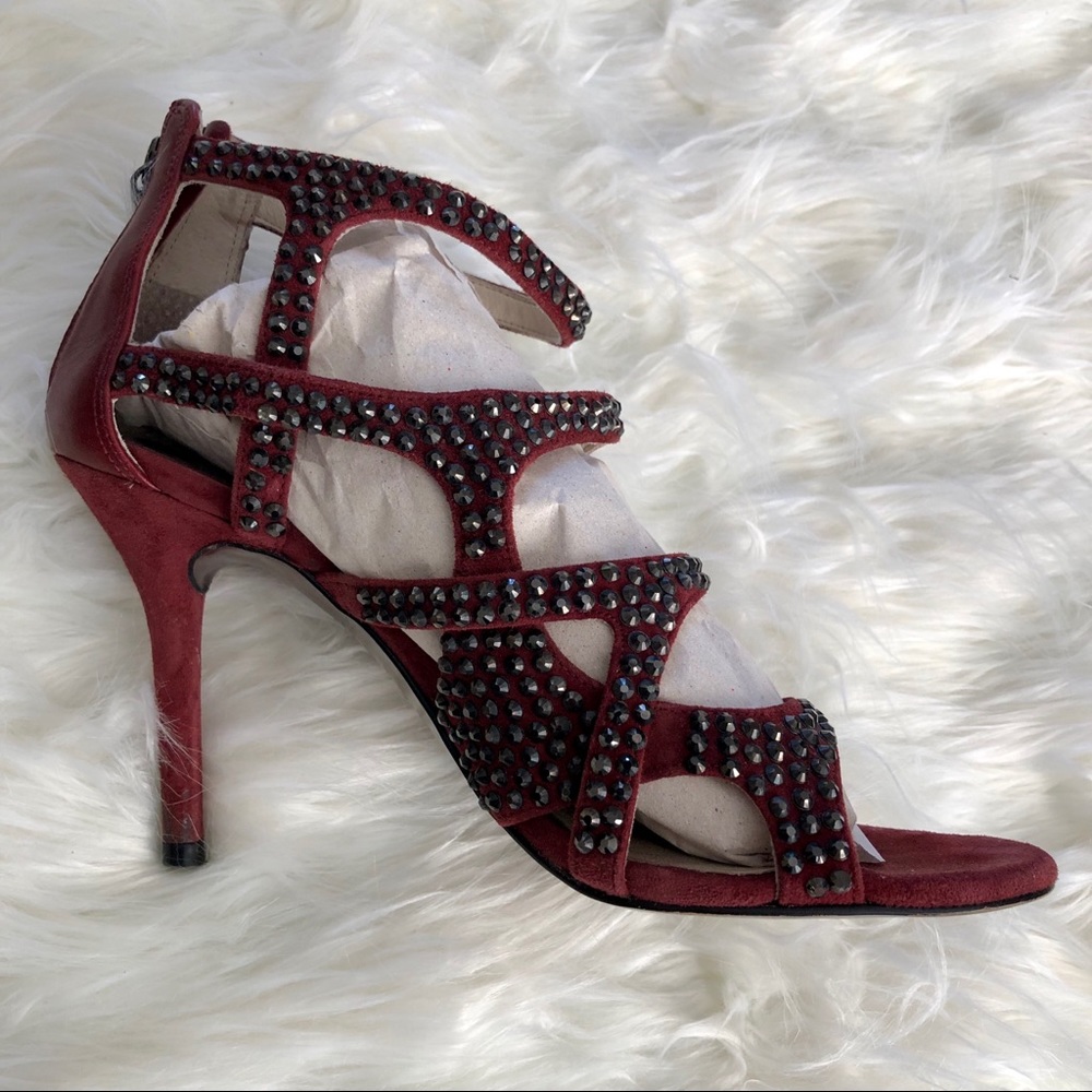 Michael Kors studded heels 👠